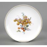 Wall plate, Meissen, 1950s, 1st choice, smooth shape, polychrome fruit painting with strawberries
