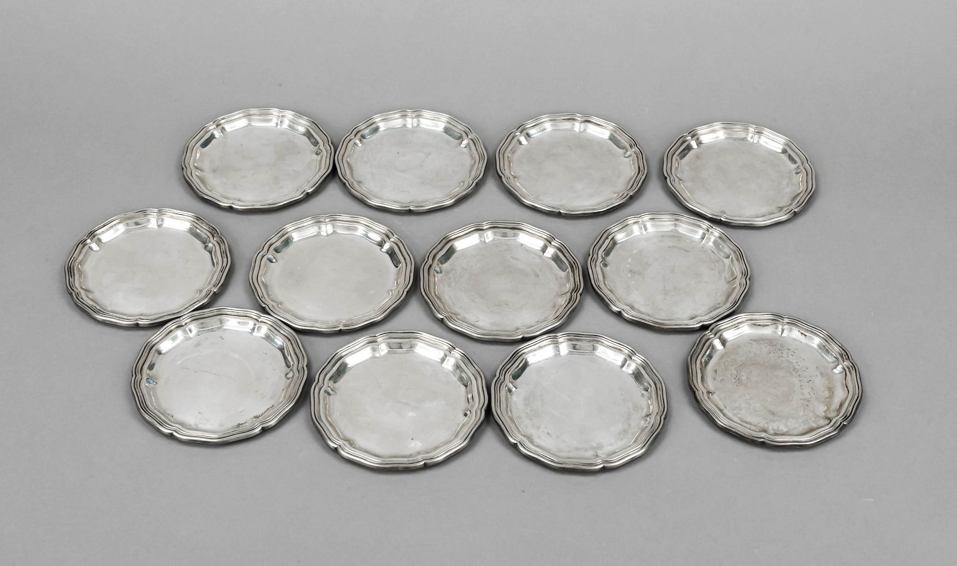 Twelve coasters, Italy, 2nd half of the 20th century, master's mark Rino Greggio, Padua, silver