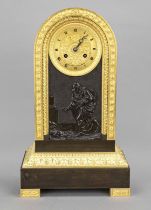 Borné pendulum, bronze and fire-gilt, inscribed on the dial Mignon F.rs. DE Monistaire, decorated