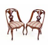 Pair of chairs, 20th century, mahogany, 85 x 50 x 45 cm