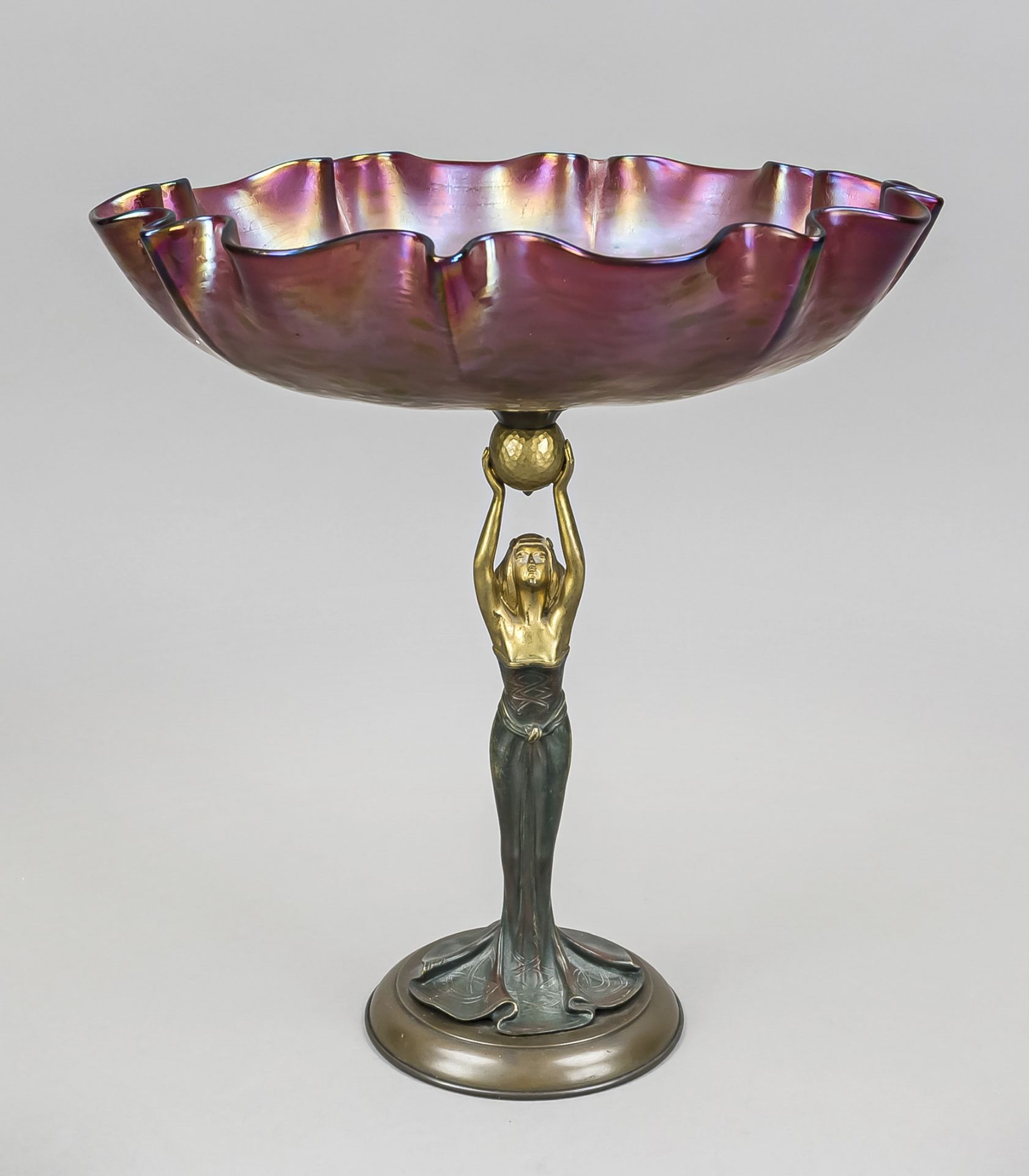 Art Nouveau centerpiece, France, early 20th century, round base, figurative shaft in the shape of