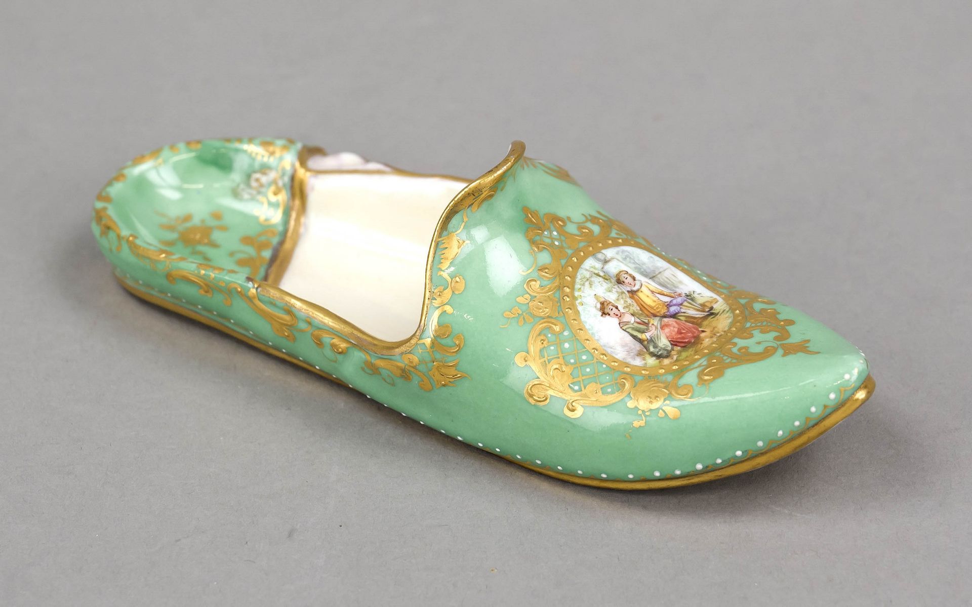 Decorative slipper, probably Meissen, 19th/20th century, front medallion with polychrome painting,