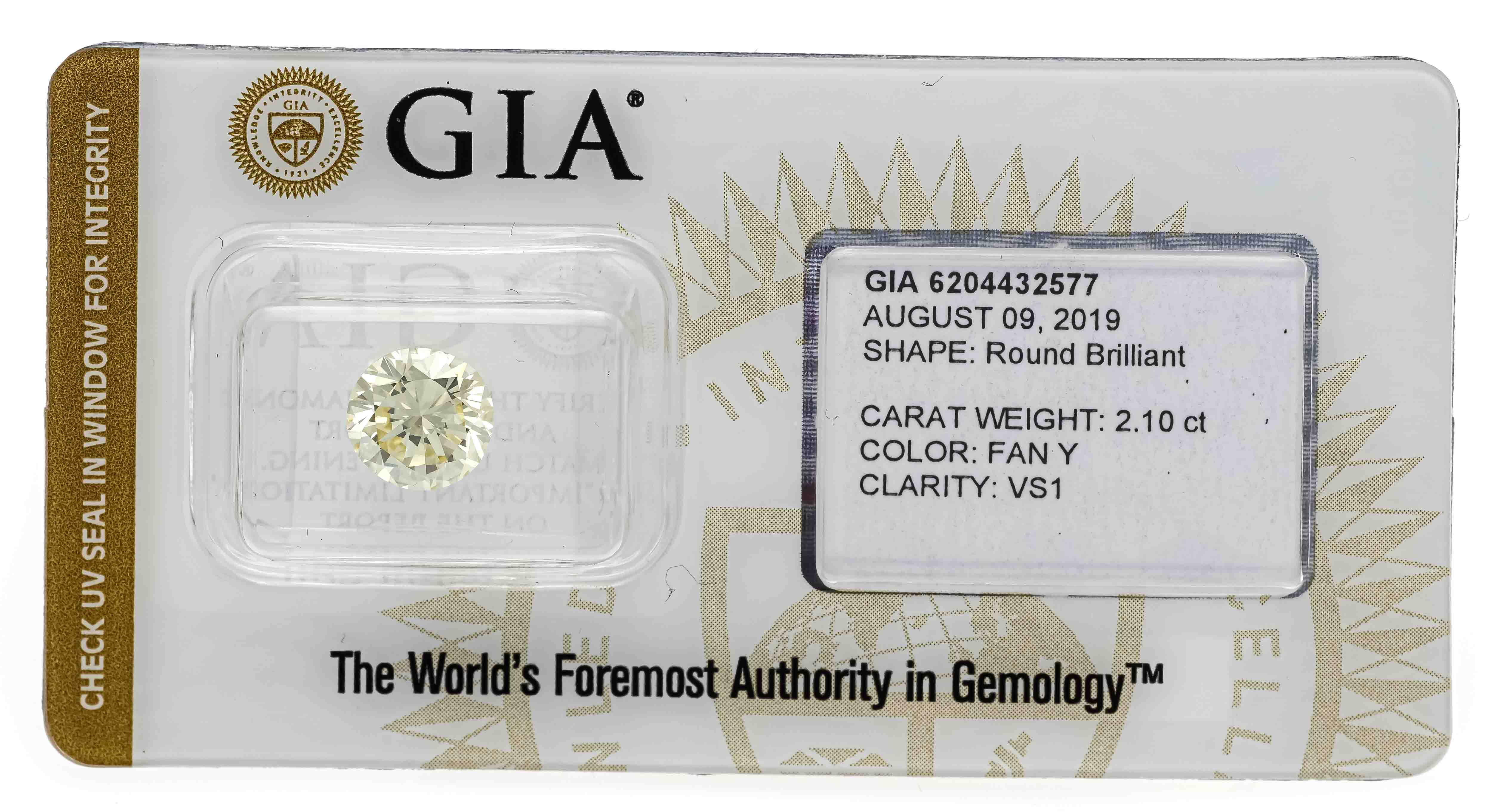 Brilliant 2.10 ct Natural Fancy Yellow/VS1, 8.19 - 8.36 x 5.04 mm, with GIA Expertise No. 6204432577