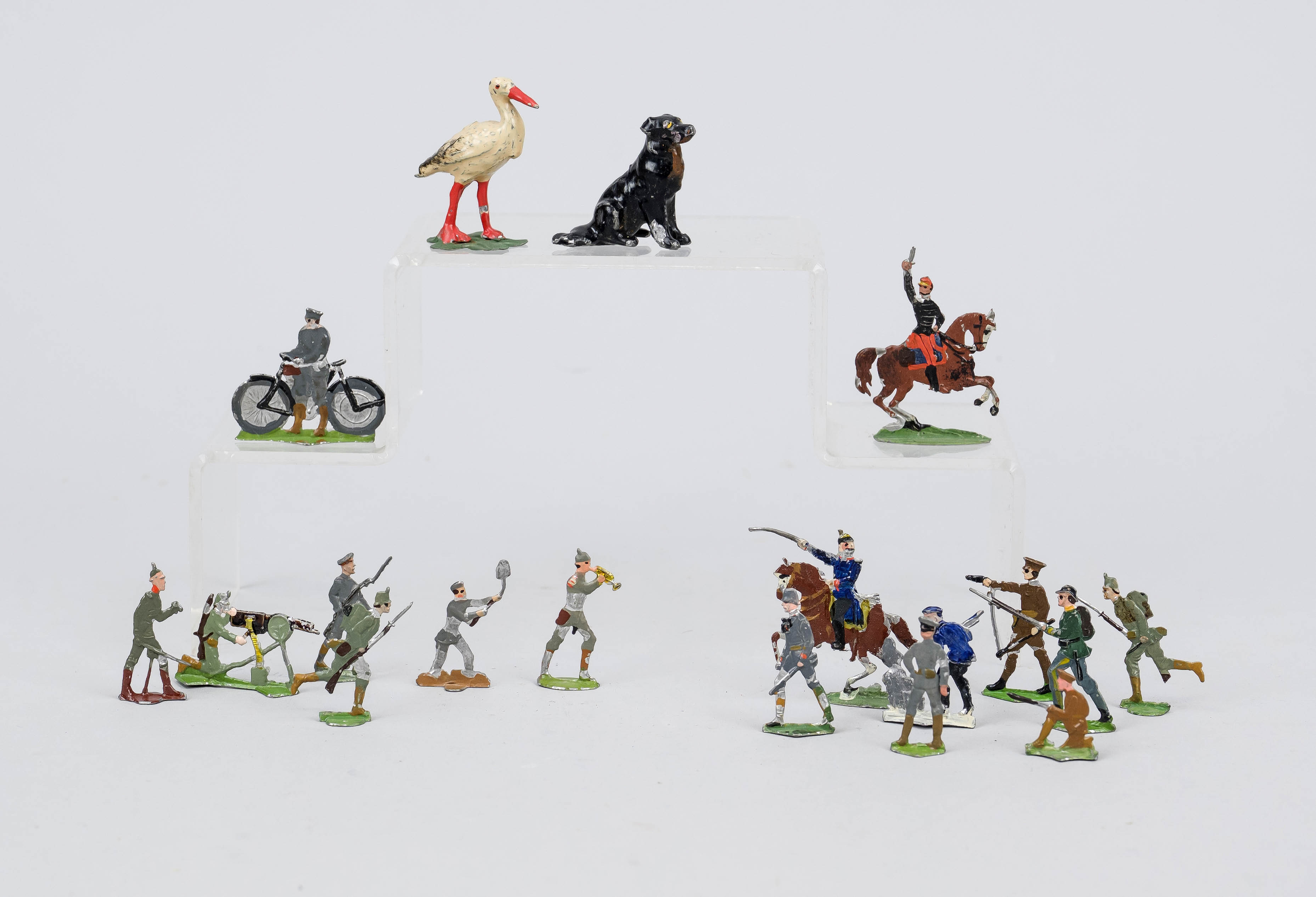 Mixed lot of pewter figures, 1st half 20th century, flat figures painted in color, probably