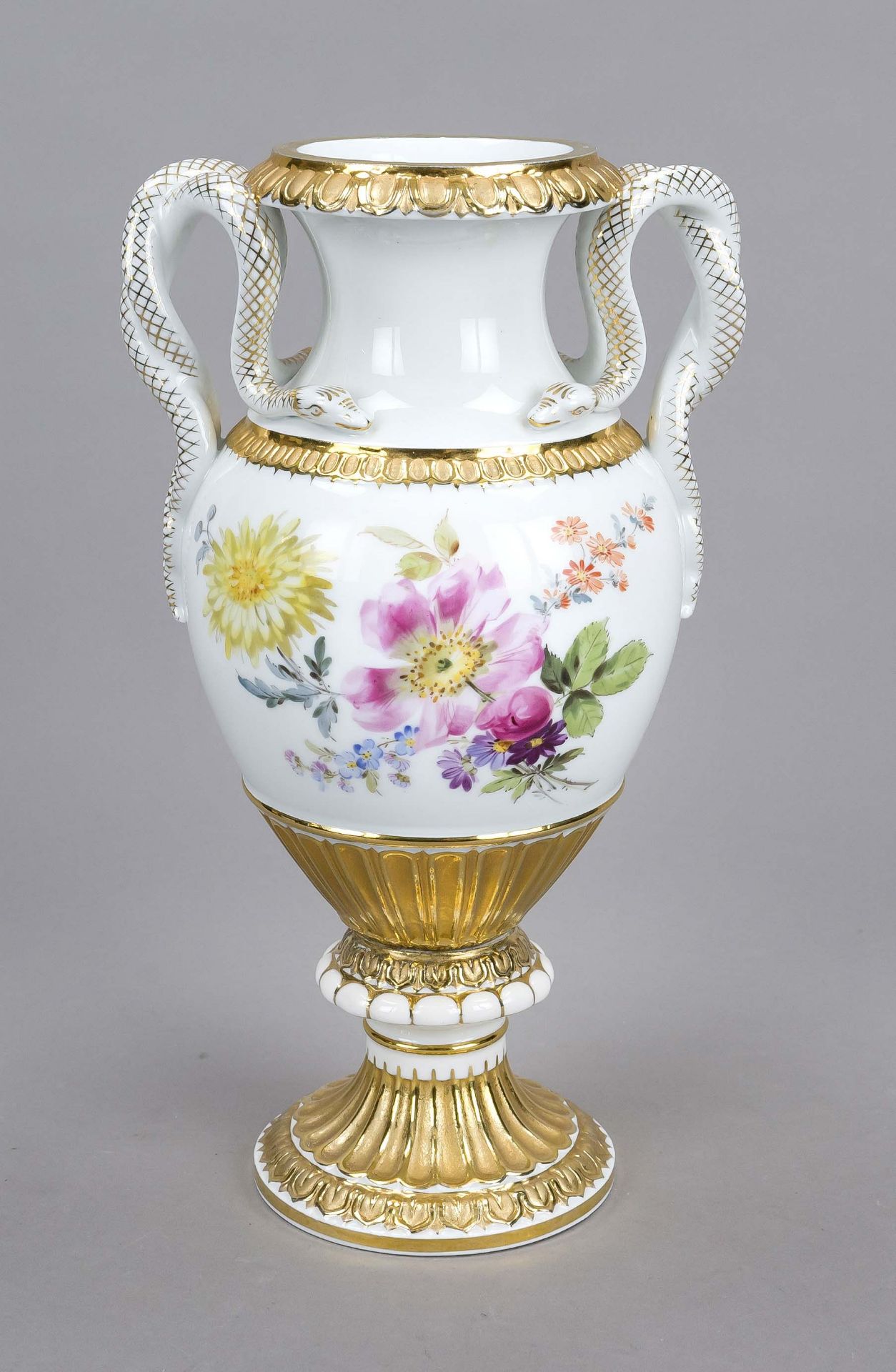 Double snake vase, Meissen, Knauf period (1850-1924), 1st choice, round base, ovoid body, handles in - Image 2 of 2