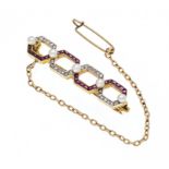 Ruby oriental pearl and diamond rose brooch GG/WG 750/000 with 5 oriental pearls 2.5 mm, faceted