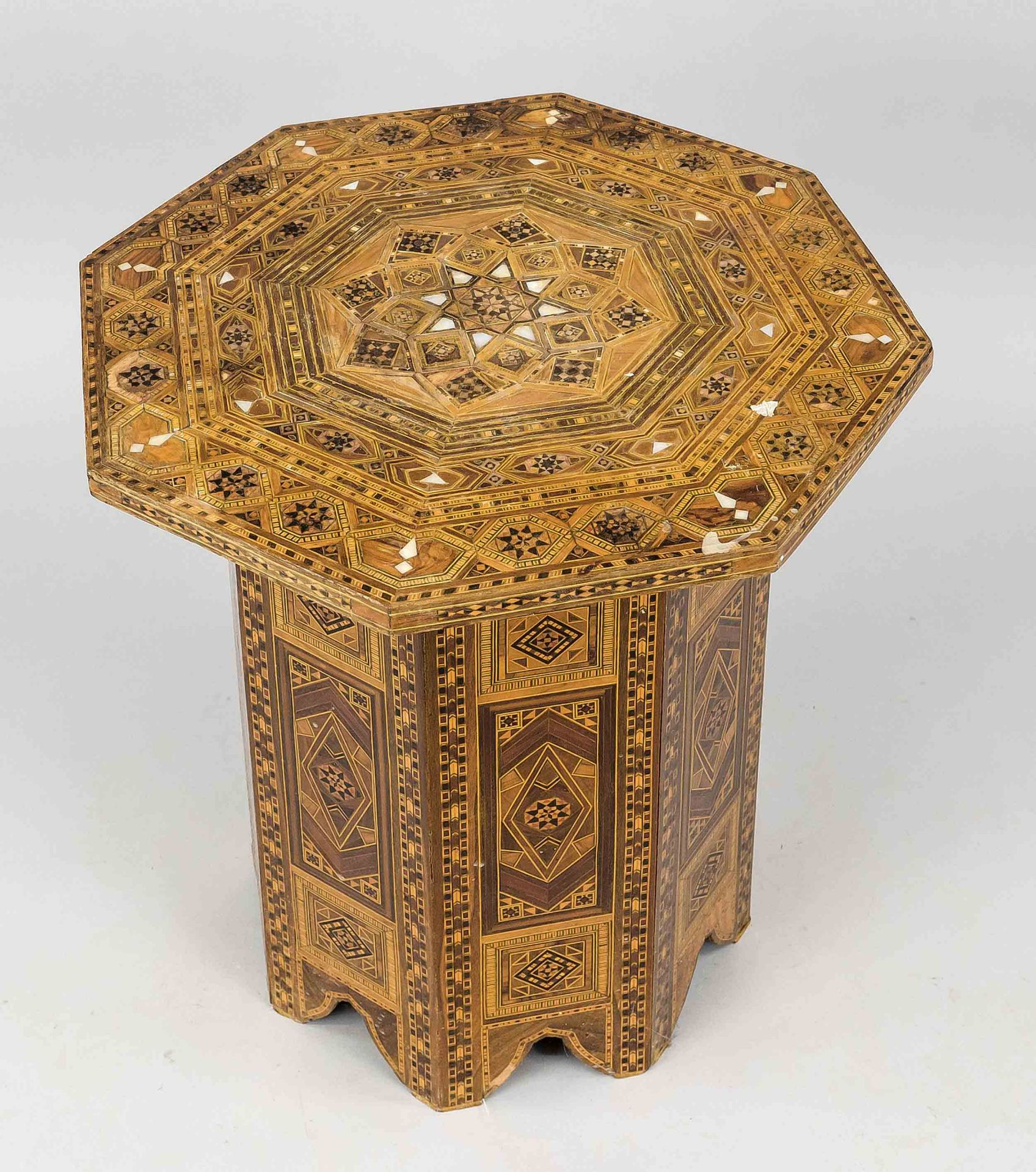 Octagonal inlaid table, oriental (probably Egyptian) 1st half 20th century, various woods and