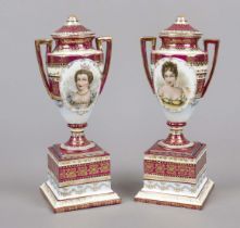 Pair of lidded vases, Thuringia, amphora form with raised handles, on square pedestals, domed