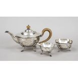 Three-piece tea centerpiece, England, 1916, maker's mark The Usher Manufacturing Co, Birmingham,