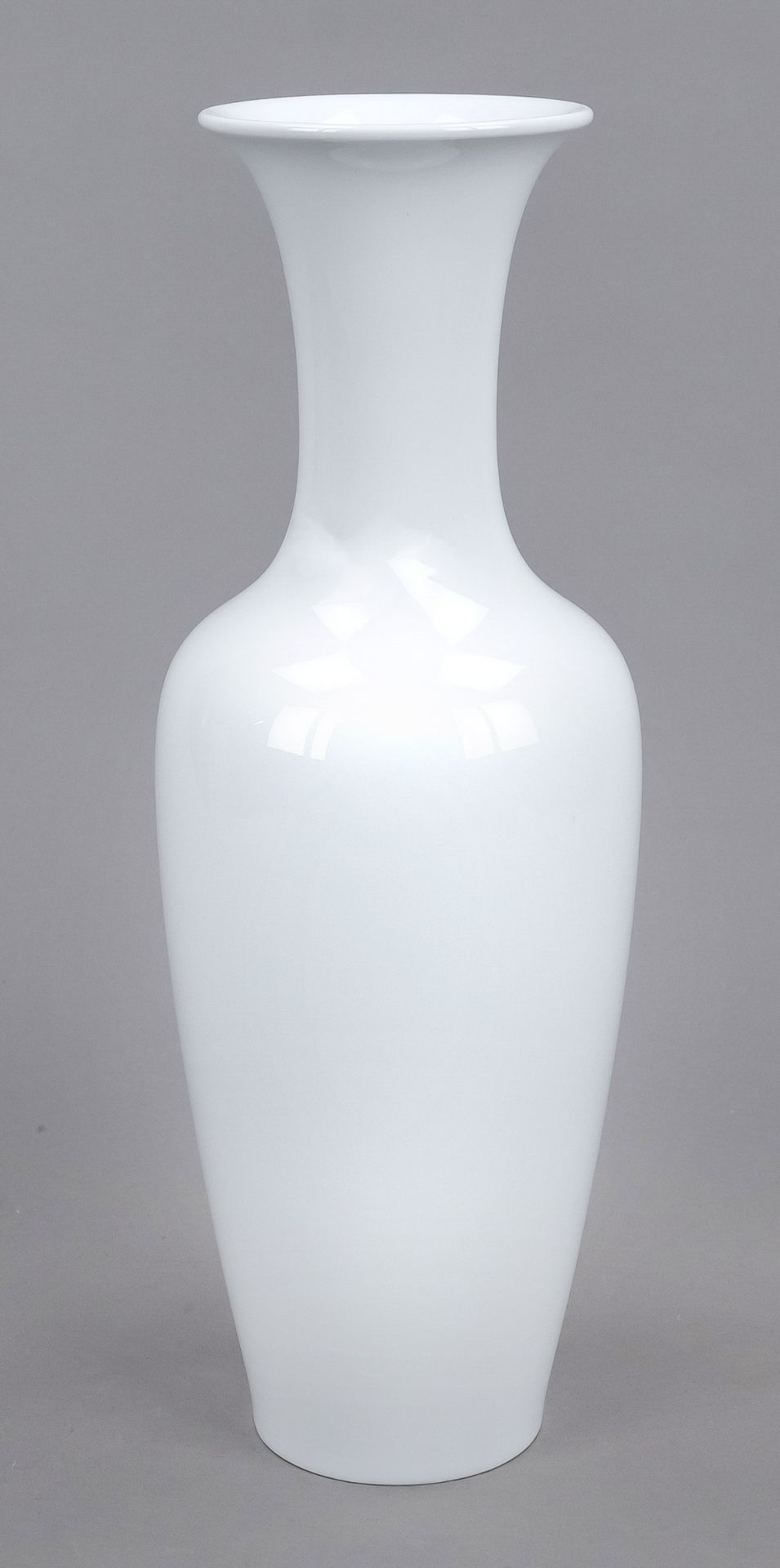 Vase Asia, KPM Berlin, Marke 19