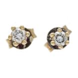 Brilliant stud earrings GG 585/000 with 2 brilliant-cut diamonds, total 0.30 ct l.tintedW/VS-SI, 1.1