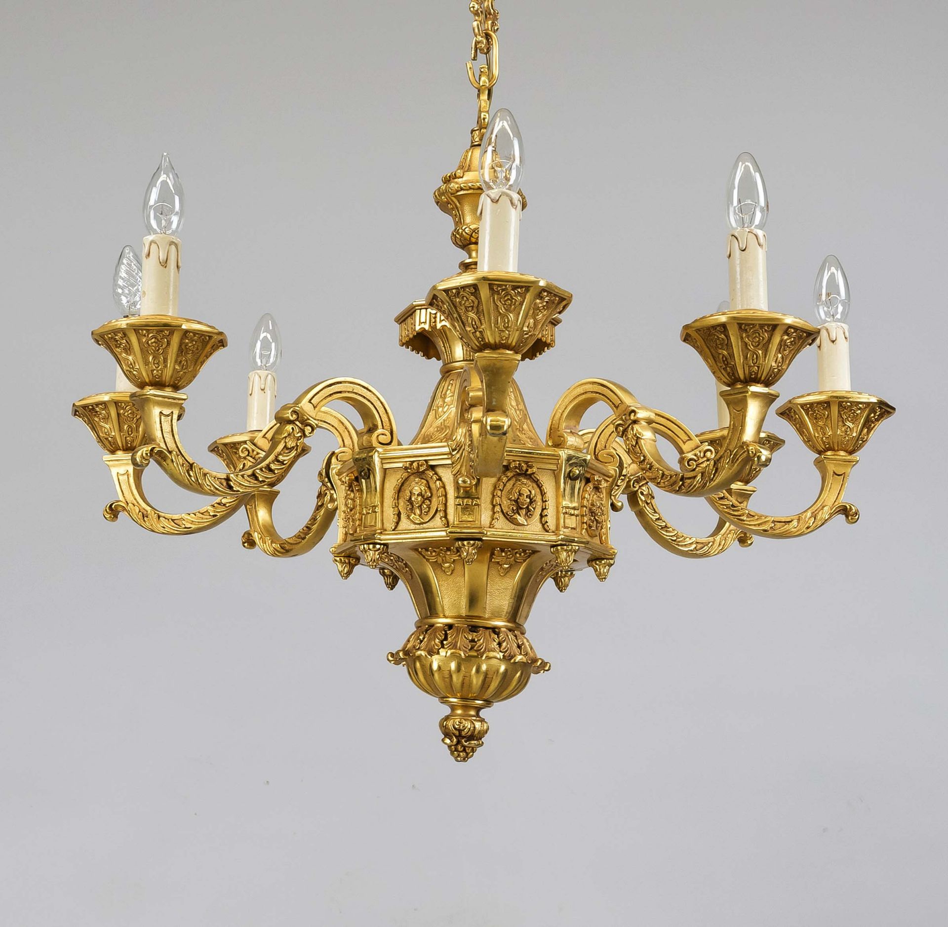 Magnificent ceiling lamp, 20th century, bronze. Octagonal console, ornamented. 8 chandelier arms - Image 2 of 2