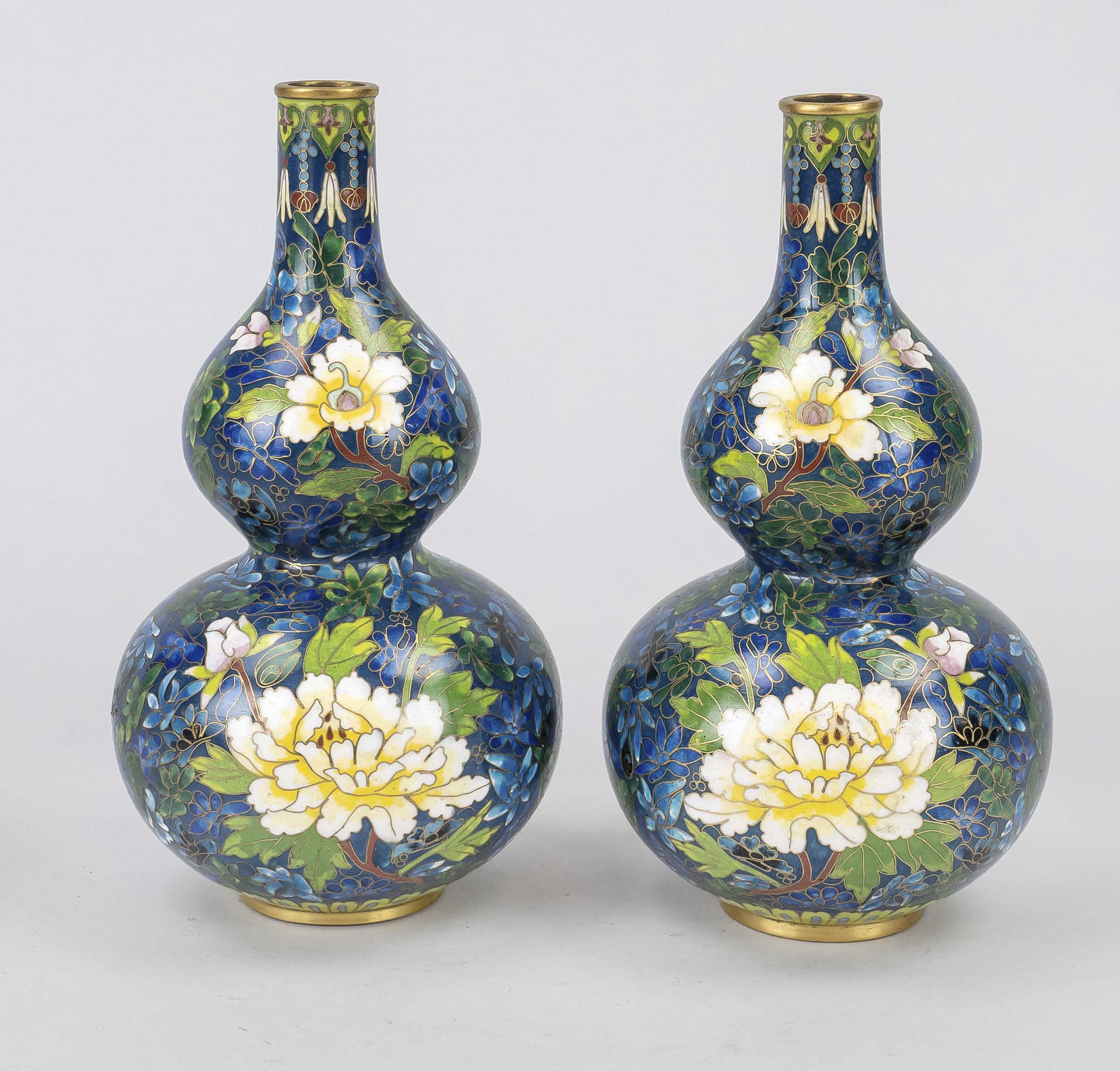 2 cloisonné gourd vases, China, brass body with floral enameled decoration, each h 18cm