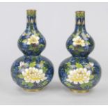 2 cloisonné gourd vases, China, brass body with floral enameled decoration, each h 18cm