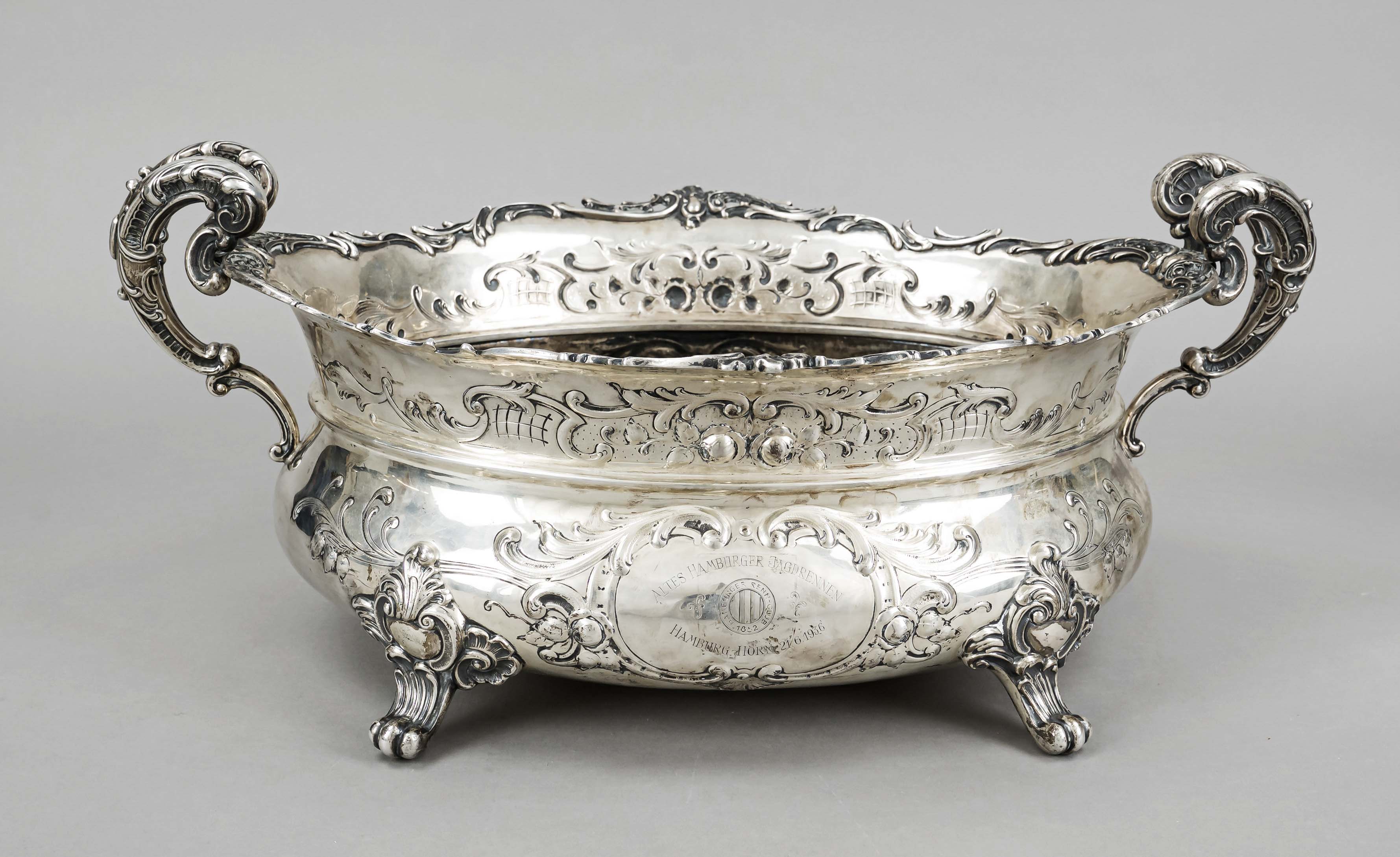 Very large jardiniere, German, c. 1900, maker's mark H. Meyen & Co., Berlin, silver 800/000, on 4