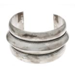 Open bangle silver 925/000 with cord decoration, w. 40 mm, inside 59 x 52 mm, 47.6 g