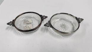 A PAIR OF ANTIQUE SILVER MOUNTED GLASS DISHES, BIRMINGHAM ASSAY 1899. MAKER H. BOURNE. DIAM. 8.3CM.