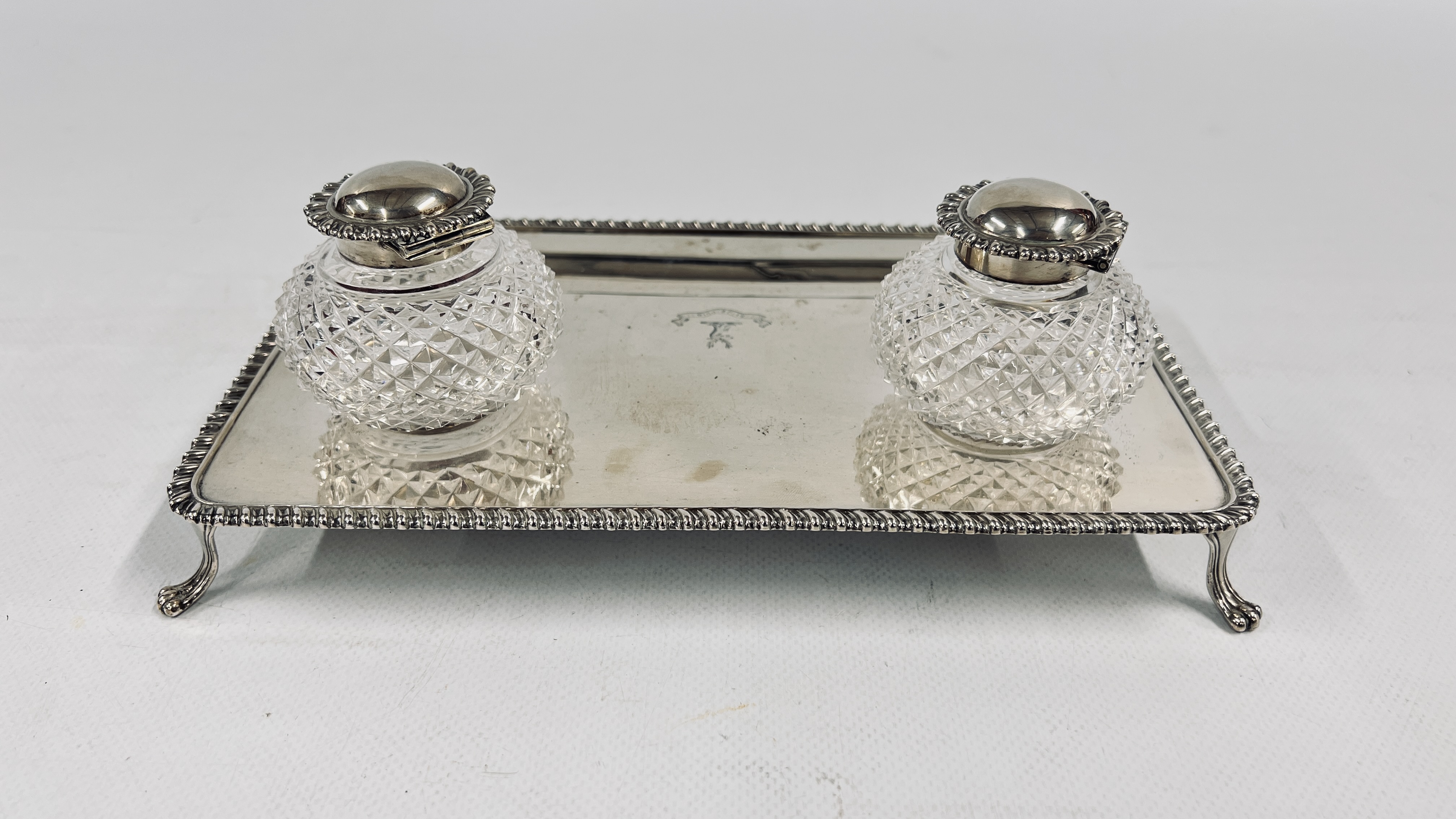 AN ANTQUE SILVER DOUBLE INK STAND RETAINING THE ORIGINAL HOBNAIL GLASS SILVER TOP INKWELLS, - Image 16 of 19