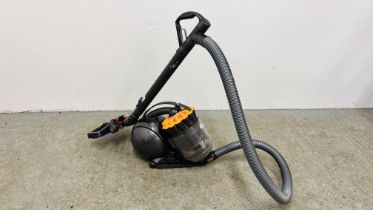 DYSON ROOT CYCLONE VACUUM CLEANER - SOLD AS SEEN.