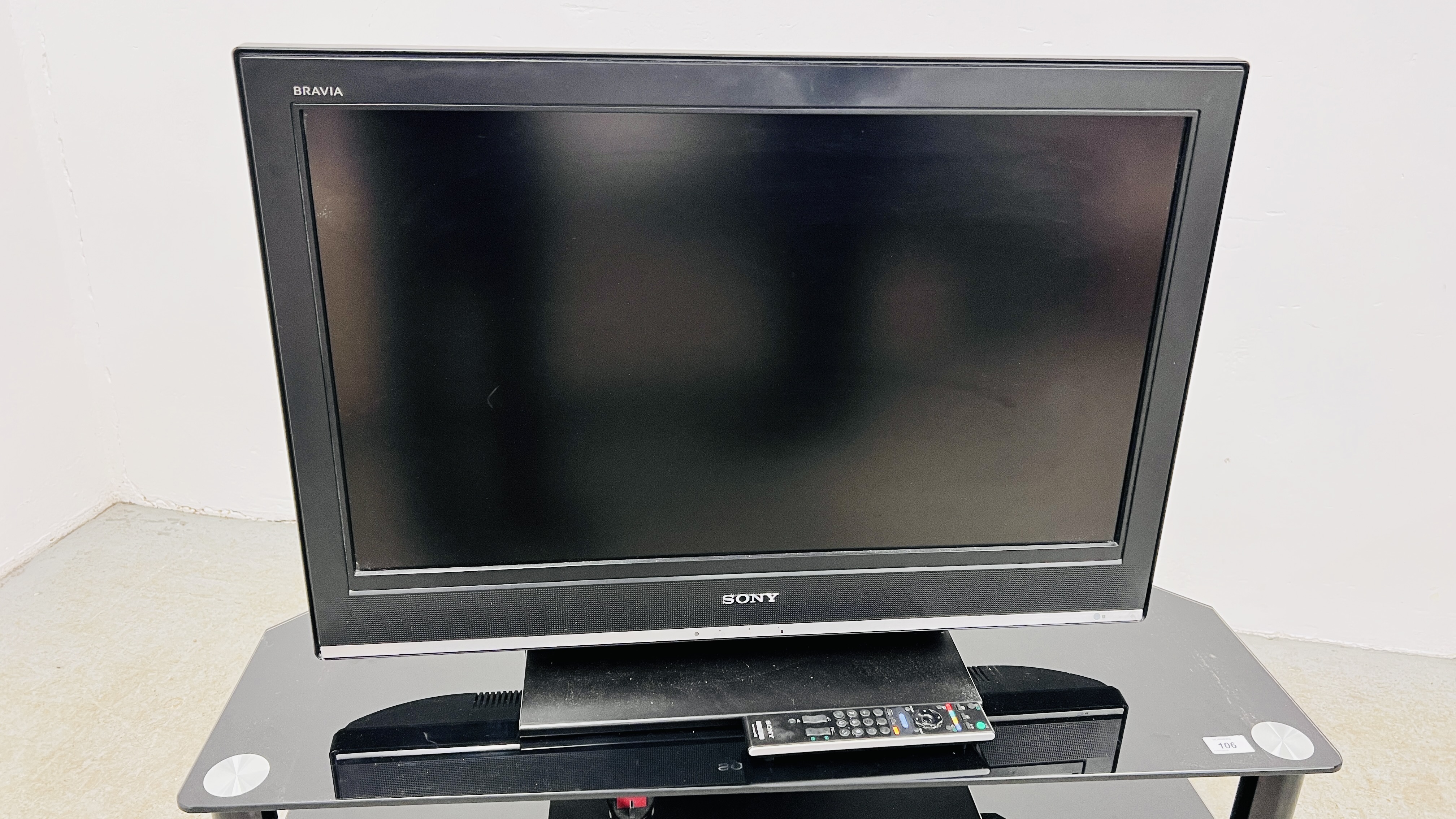 SONY BRAVIA 32 INCH TELEVISION COMPLETE WITH REMOTE AND GLASS STAND PLUS SONY HARD DRIVE RECORDER - - Image 2 of 3