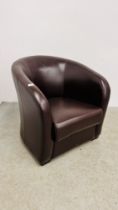 A MODERN BROWN FAUX LEATHER TUB CHAIR.