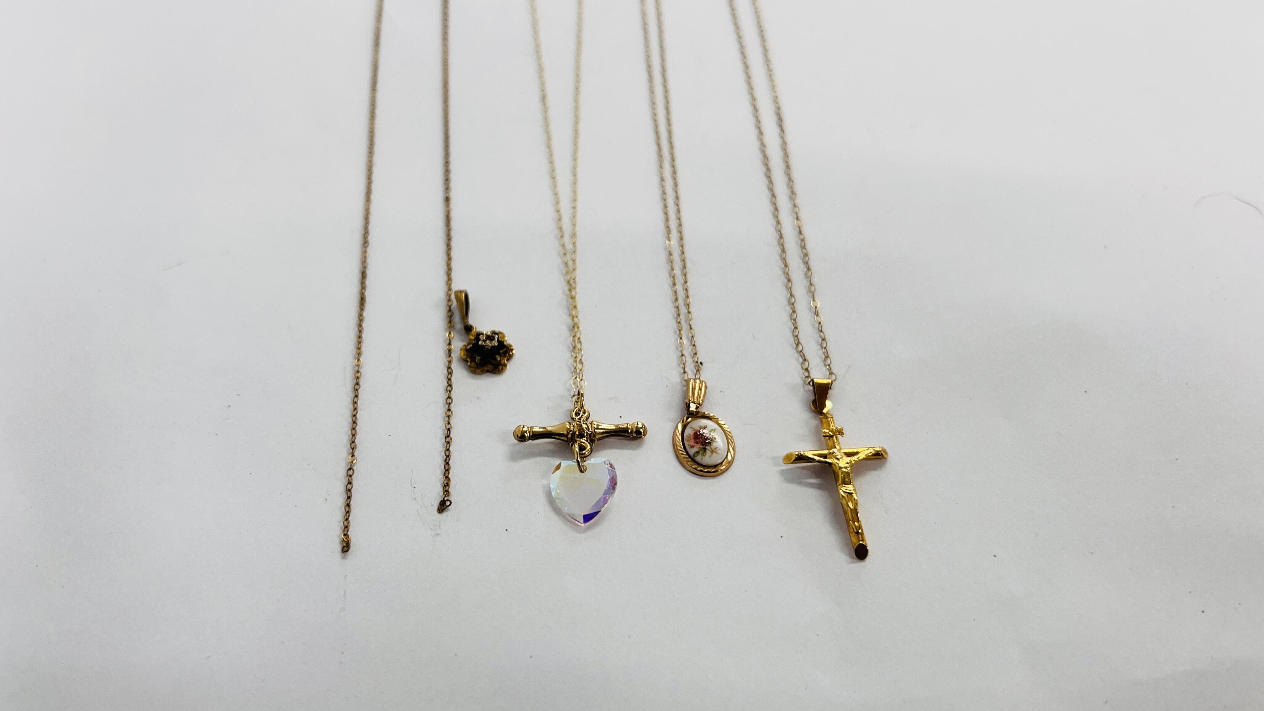 A GROUP OF 4 9CT GOLD PENDANT NECKLACES TO INCLUDE A STONE SET EXAMPLE (CHAIN A/F). - Image 2 of 6