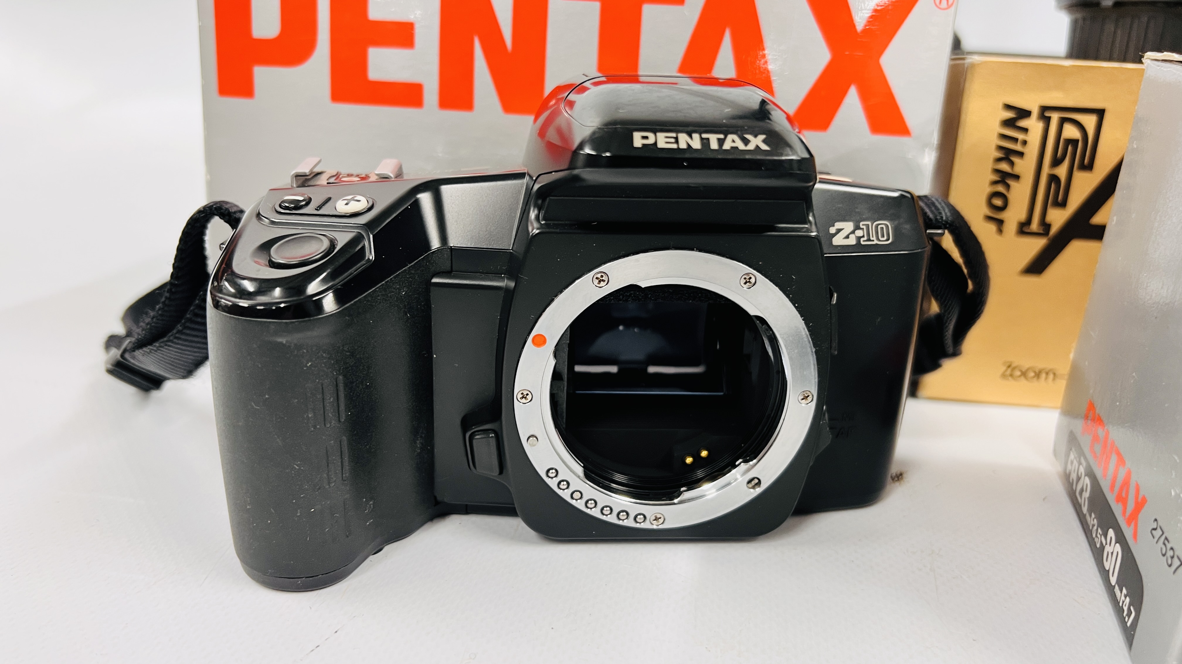 PENTAX Z-10 35MM SLR CAMERA BODY IN ORIGINAL BOX, PENTAX 28-80MM LENS A/F, NIKON 35-80MM LENS, - Image 2 of 13