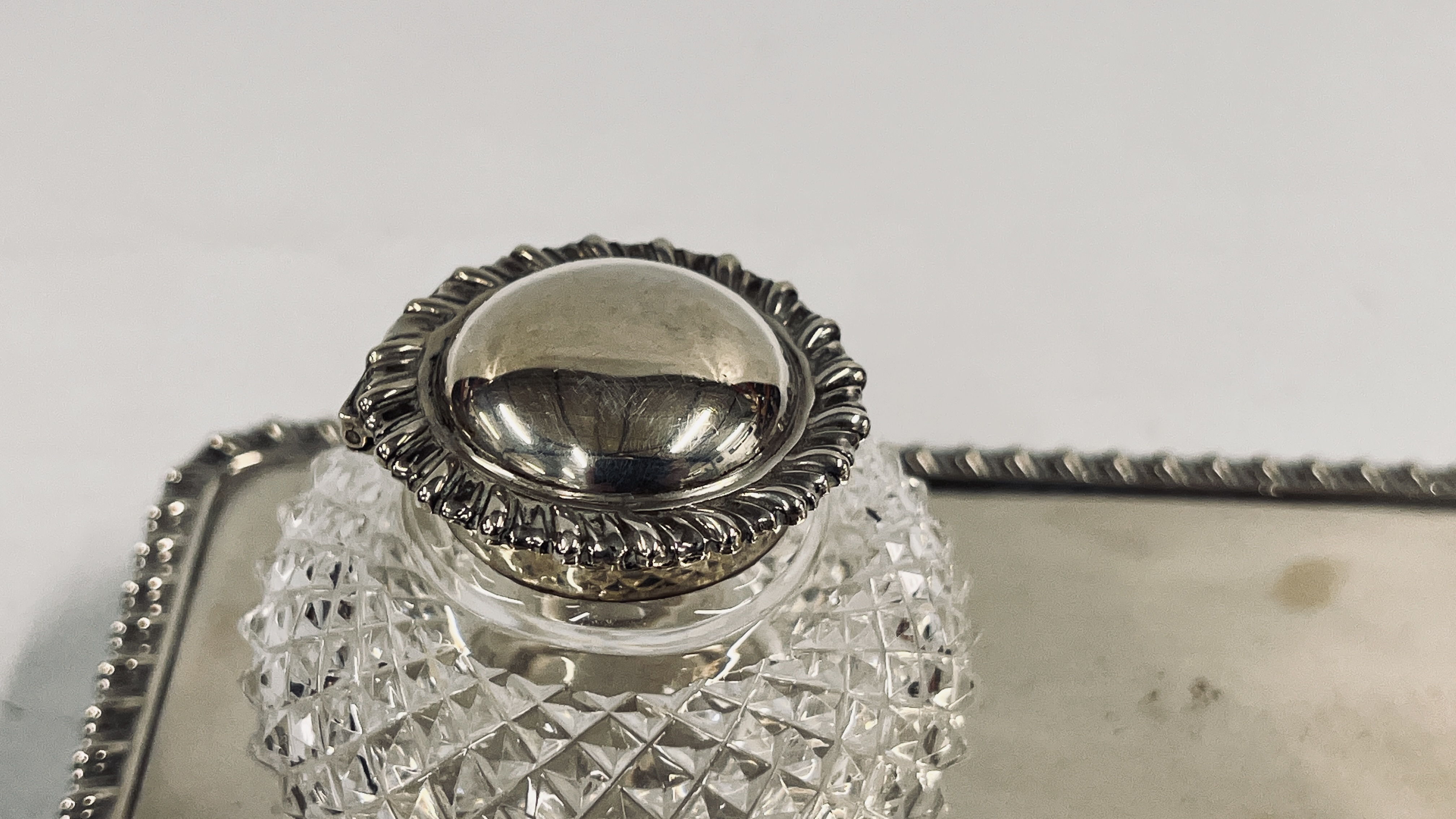 AN ANTQUE SILVER DOUBLE INK STAND RETAINING THE ORIGINAL HOBNAIL GLASS SILVER TOP INKWELLS, - Image 4 of 19