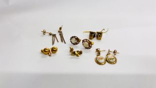 A GROUP OF 6 PAIRS OF 9CT GOLD EARRINGS TO INCLUDE AN OPAL SET EXAMPLE.