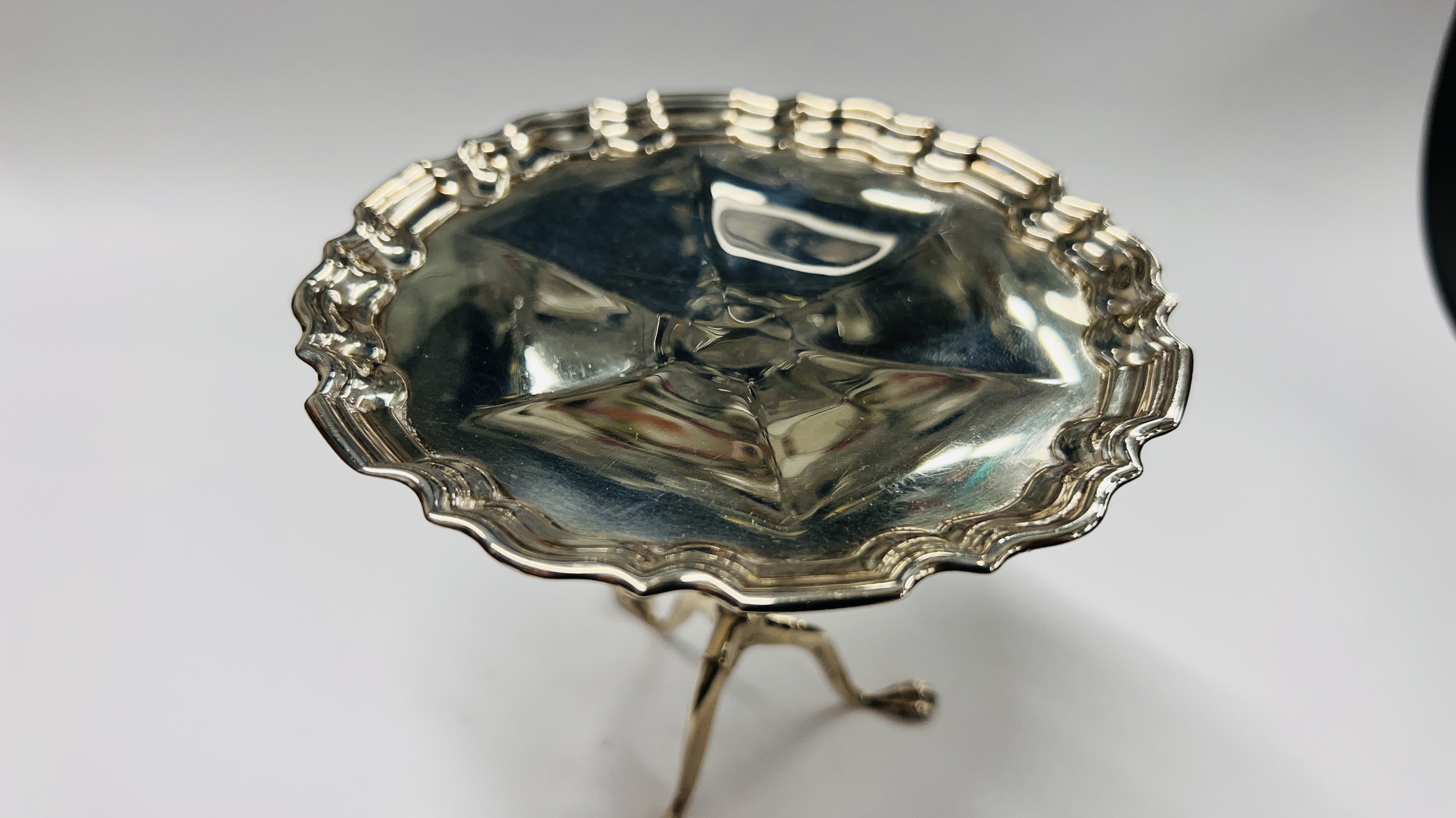 AN ANTIQUE SILVER MINIATURE CALLING CARD TABLE, - Image 5 of 12