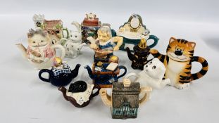 A COLLECTION OF 13 NOVELTY TEAPOTS TO INCLUDE SADLER EXAMPLES ALONG WITH A MARUTOMOWARE 8 PIECE