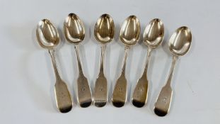 A SET OF SIX SILVER FIDDLE PATTERN DESSERT SPOONS, LONDON 1862.