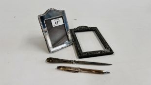 A SILVER PHOTO FRAME AND 1 OTHER PHOTO FRAME, SILVER PEN AND SILVER LETTER OPENER.