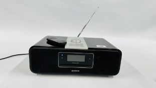 ROBERTS BLUTUNE 200 DAB BLUETOOTH / CD PLAYER COMPLETE WITH REMOTE - SOLD AS SEEN.