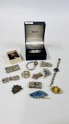 A GROUP OF VINTAGE COSTUME JEWELLERY TO INCLUDE ART DECO COR DUETTE,