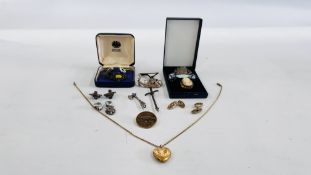 A GROUP OF VINTAGE JEWELLERY TO INCLUDE HEART PENDANT AND CHAIN, CAMEO BROOCH, ENGRAVED CUFF LINKS,