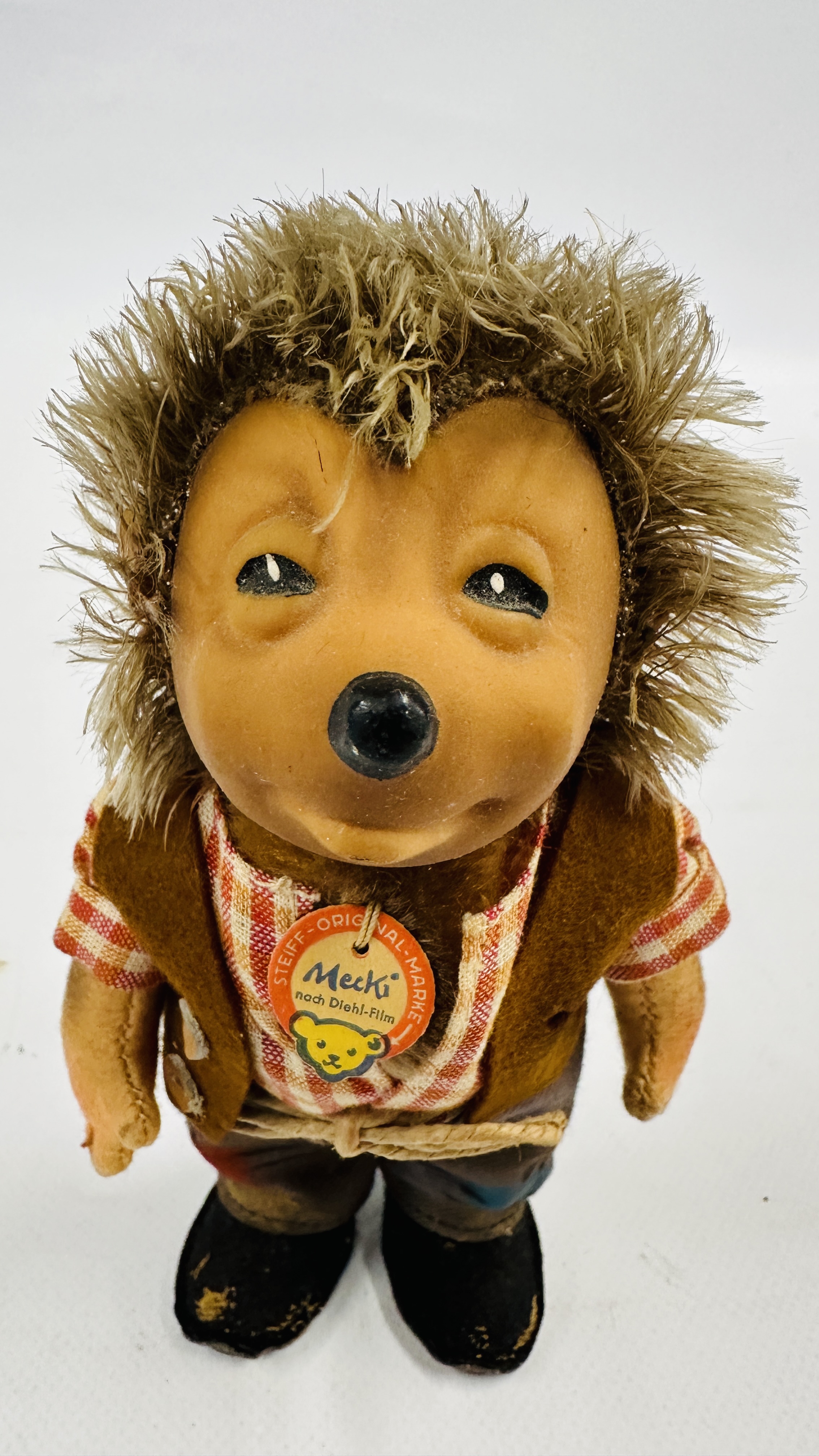 A VINTAGE STEIFF MECKI HEDGEHOG - H 17CM. - Image 3 of 6