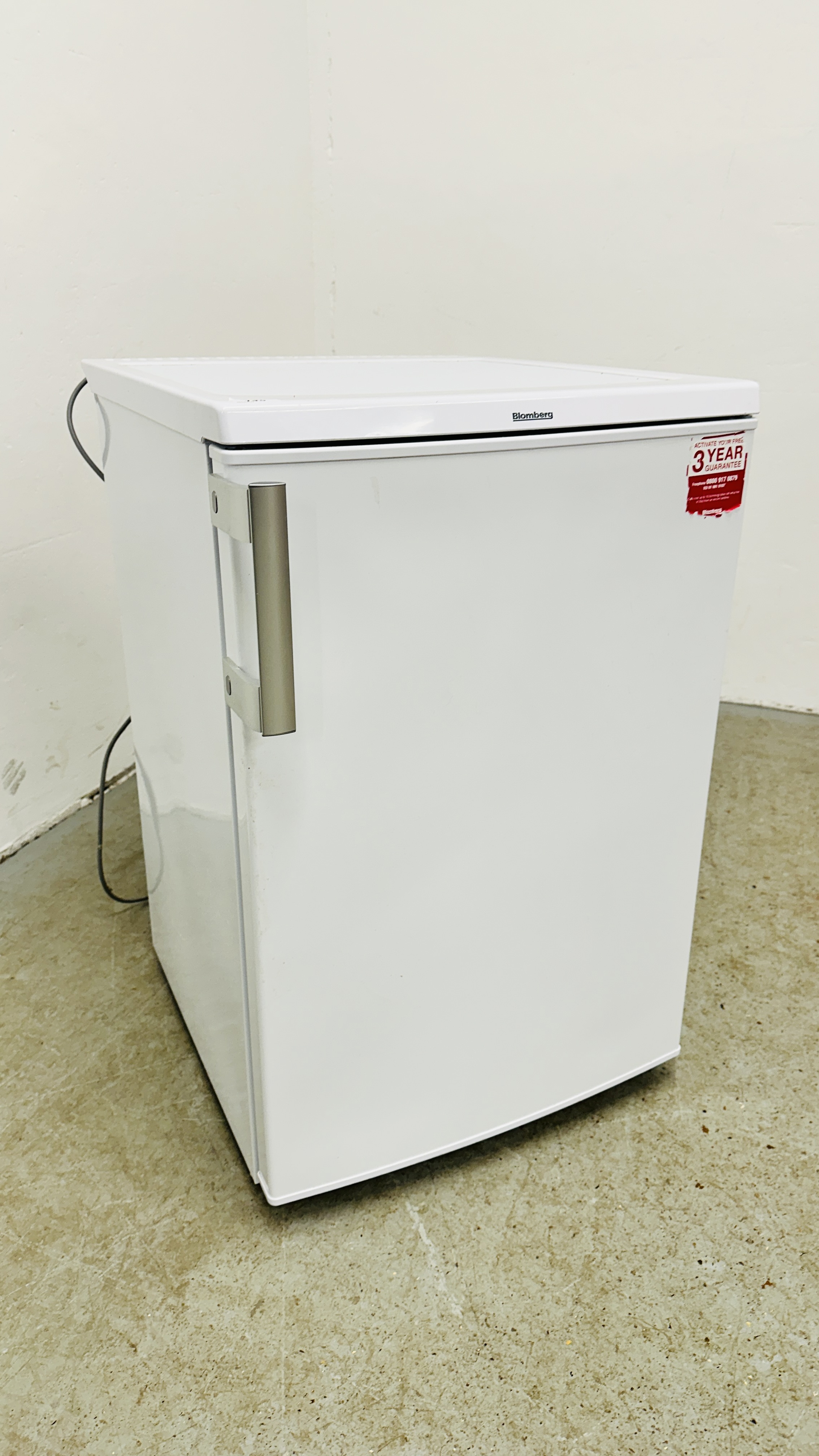 BLOMBERG UNDER COUNTER FREEZER - SOLD AS SEEN.