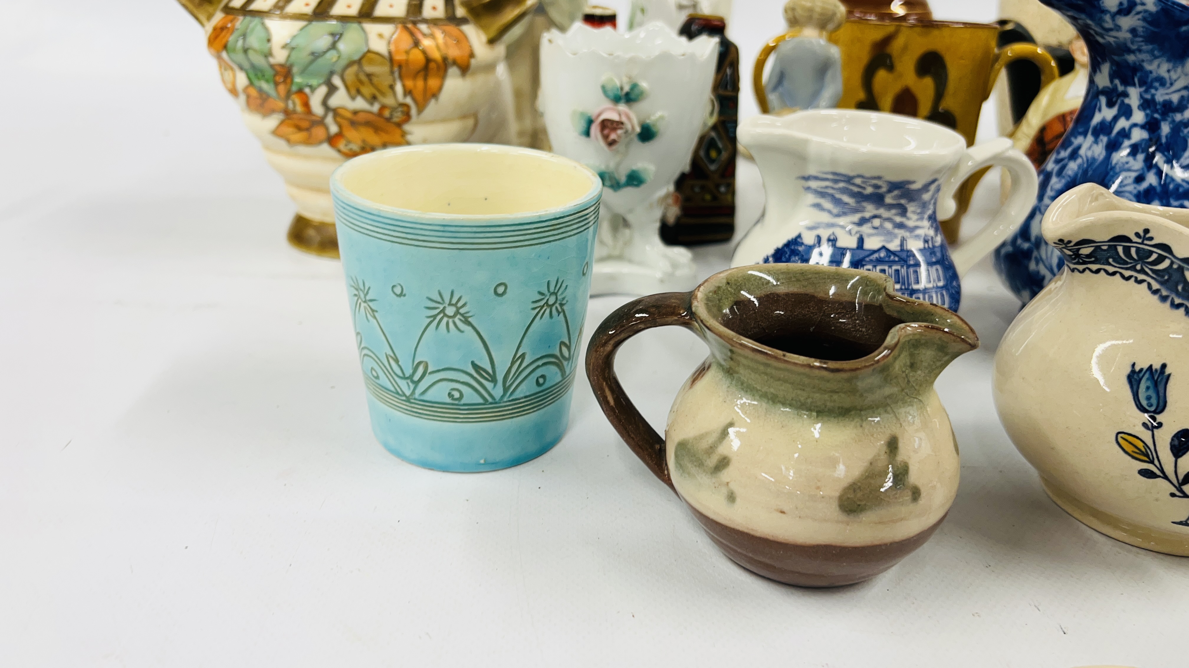 A GROUP OF SUNDRY CHINA TO INCLUDE WADE WHISKY BELL, RADFORD JUG DENBY STONEWARE PLATE, - Image 3 of 9