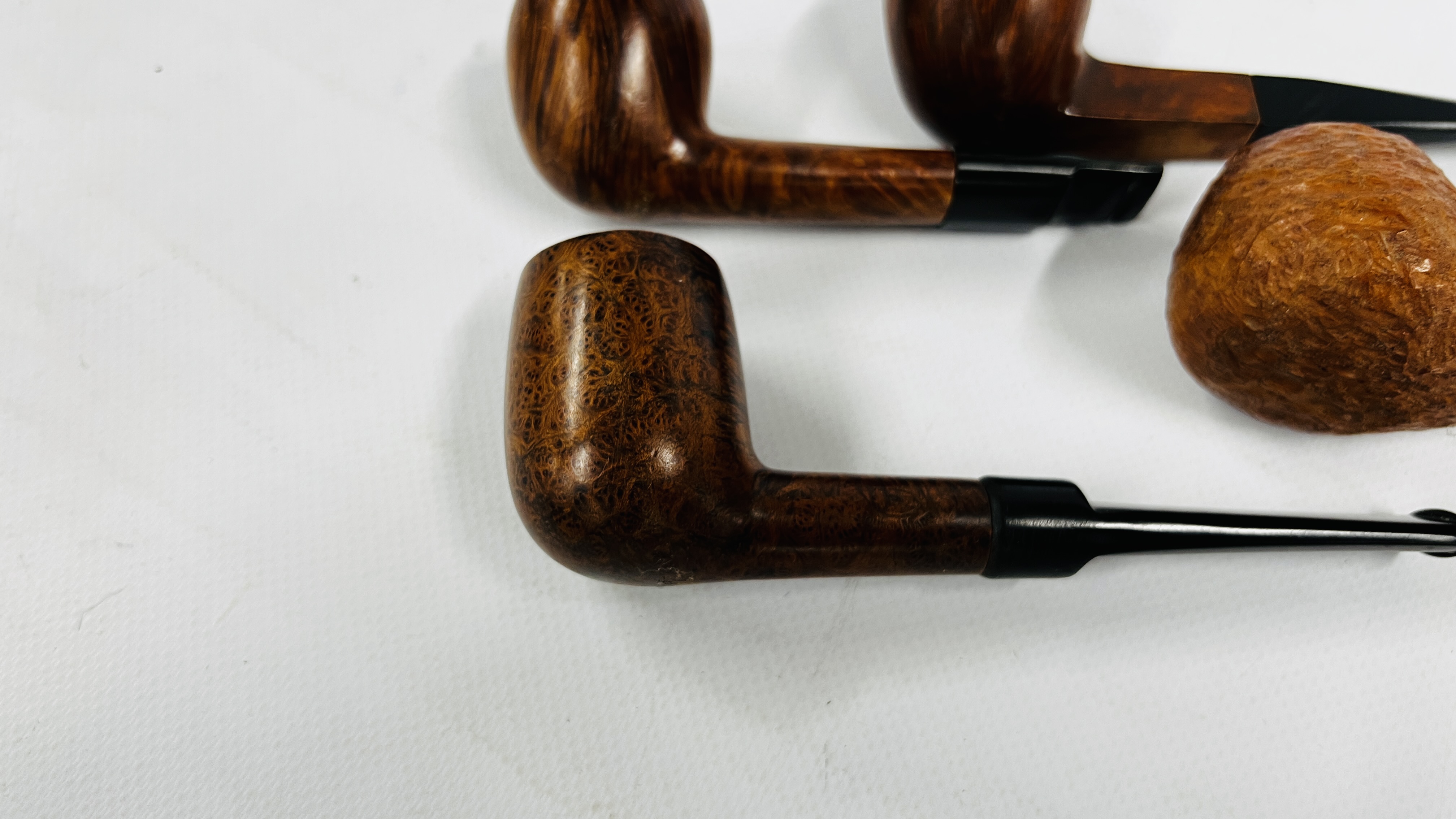 A GROUP OF 5 VINTAGE TOBACCO SMOKING PIPES TO INCLUDE EXAMPLES MARKED F & T, HARDCASTLE ETC. - Image 2 of 12