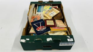 A BOX OF ASSORTED EPHEMERA TO INCLUDE POSTCARDS, MAGAZINES,