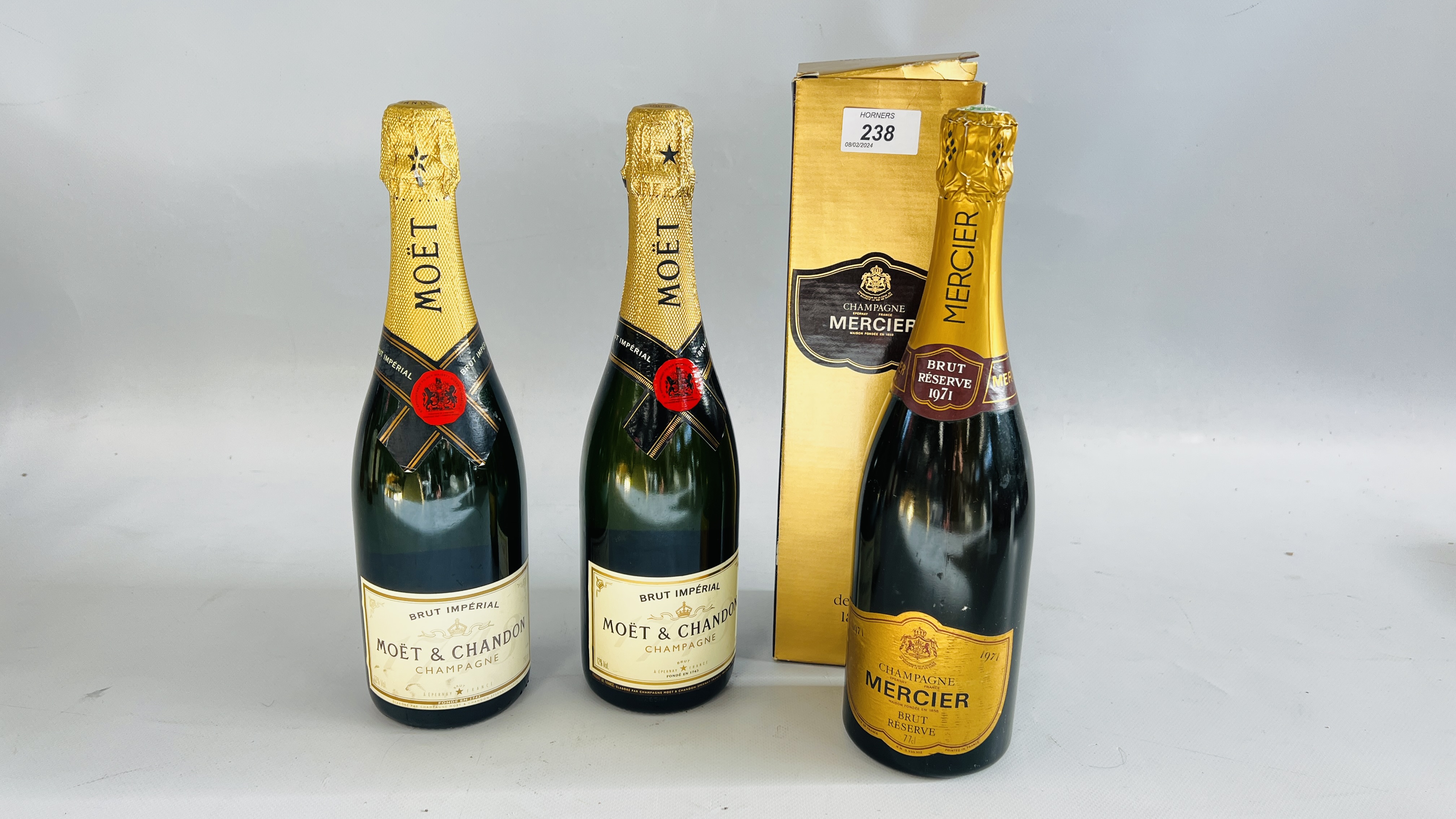 3 X CHAMPAGNE TO INCLUDE 1 BOXED 750ML MERCIER, 2 X 750ML MOET CHANDON.