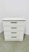 A MODERN WHITE FINISH FOUR DRAWER CHEST - W 77CM X D 40CM X H 89CM.