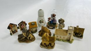 A GROUP OF CABINET COLLECTIBLES TO INCLUDE 4 X DAVID WINTER COTTAGES, VICARAGE, THE VILLAGE SHOP,