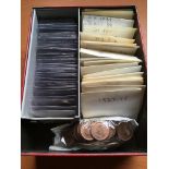 COINS: OXO TIN WITH A COLLECTION OF BRONZE UK FARTHINGS FROM 1860 TO 1956, LATER YEARS DUPLICATED.