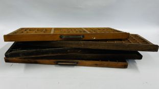 A GROUP OF 5 VINTAGE PRINTING BLOCK TRAYS.