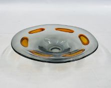 STUDIO GLASS BOWL, THE PERIMETER COLOURED WITH AMBER GLASS LOZENGES, DIAMETER 30CM.