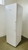 A BOSCH ELECTRONIC FULL HEIGHT REFRIGERATOR - SOLD AS SEEN.