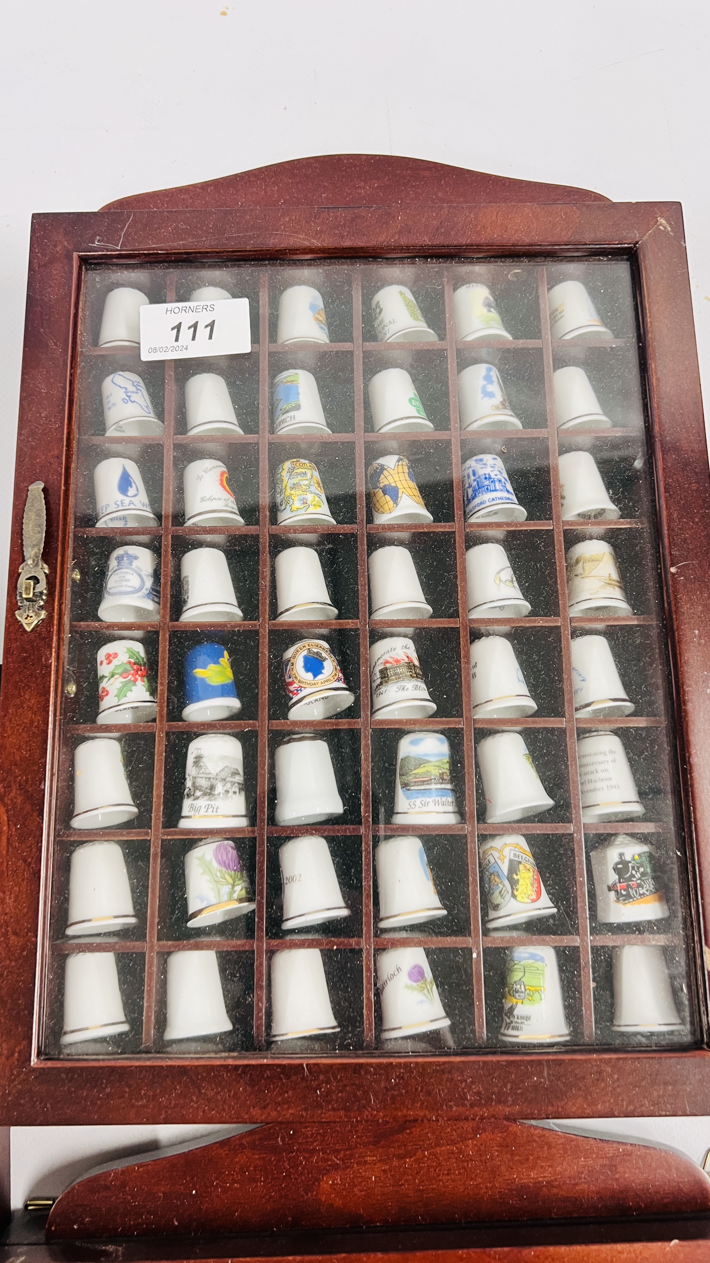 COLLECTION OF COLLECTORS THIMBLES IN CASES. - Image 8 of 8