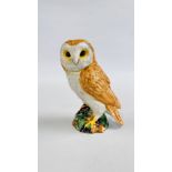 A BESWICK BARN OWL FIGURE 1046 GLOSS FINISH - H 17.5.